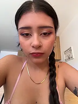 Snapshot of CatadeLuca chatting on 24, 2, 2026 CatadeLuca online show from 24, 2, 2026