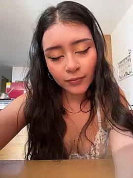 Snapshot of CatadeLuca chatting on 27, 2, 2026 CatadeLuca online show from 27, 2, 2026