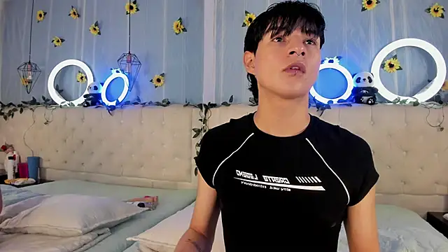 AleAurarashi online show from 20, 11, 2025