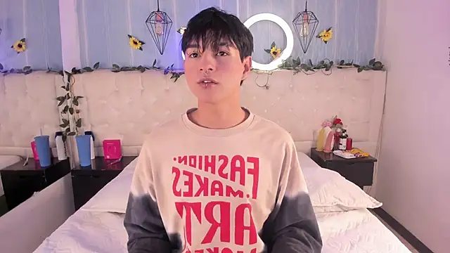 AleAurarashi online show from 26, 11, 2025