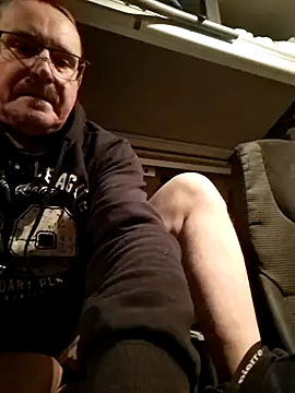 Snapshot of maciasgda chatting on 22, 4, 2026 maciasgda online show from 22, 4, 2026