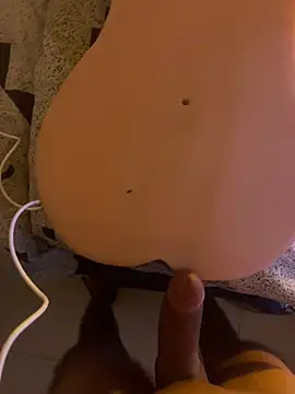 Dani3l17  online show from 12, 4, 2026