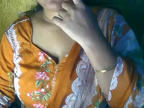 Snapshot of Saniya_K chatting on 16, 10, 2025 Saniya K online show from 16, 10, 2025