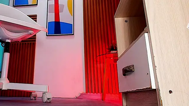 sweet mile online show from 15, 4, 2026