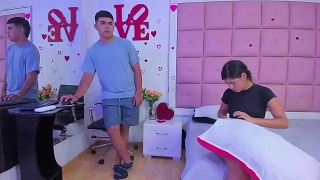 Aliss Aron online show from 13, 3, 2026