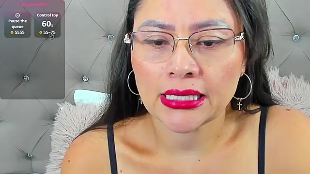 Isbettyche online show from 23, 11, 2025