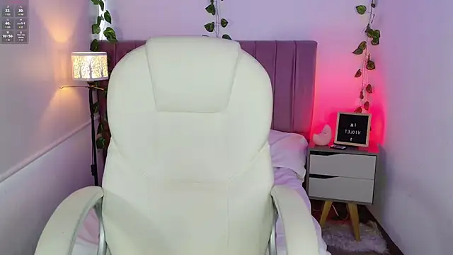 VioletBlacke  online show from 16, 12, 2025