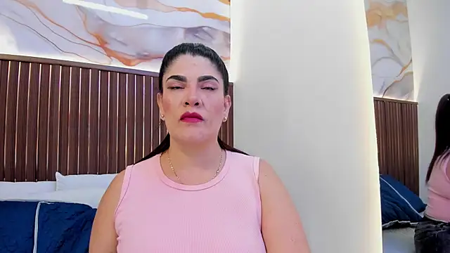 Roxie-NS online show from 1, 12, 2025