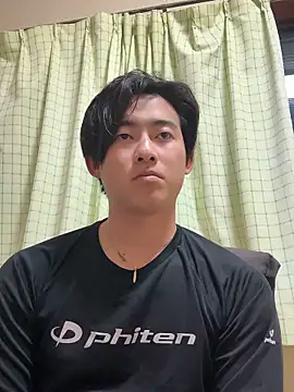 Snapshot of shoma2003 chatting on 5, 3, 2026 shoma2003 online show from 5, 3, 2026