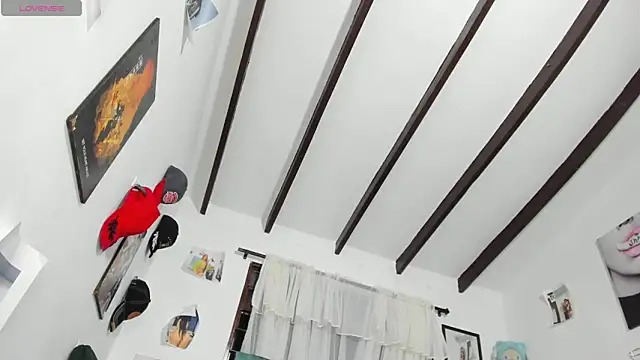 Rihanna hotx online show from 6, 2, 2026