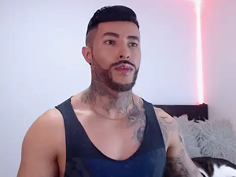 andrea de lucaa online show from 27, 10, 2025