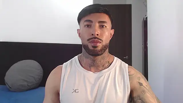 Snapshot of andrea_de_lucaa chatting on 18, 7, 2026 andrea de lucaa online show from 18, 7, 2026