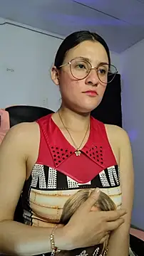 Snapshot of lindasyt chatting on 28, 5, 2026 lindasyt online show from 28, 5, 2026