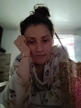 Snapshot of lindasyt chatting on 21, 6, 2026 lindasyt online show from 21, 6, 2026