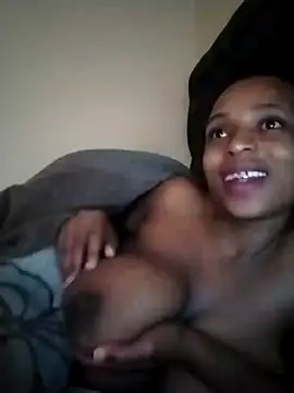 Snapshot of Mandy3ndlovu4 chatting on 10, 5, 2026 Mandy3ndlovu4 online show from 10, 5, 2026