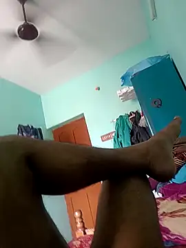 Snapshot of maddy3108 chatting on 15, 10, 2025 maddy3108 online show from 15, 10, 2025