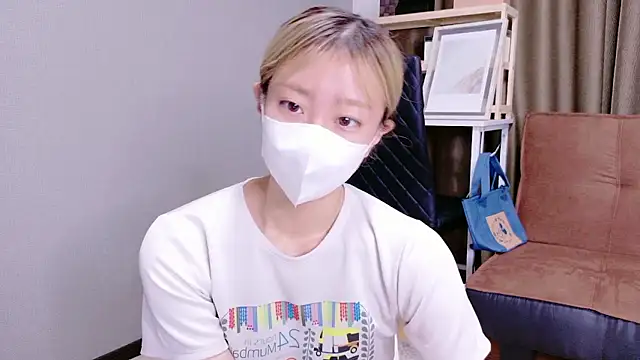 Nana  ch online show from 15, 10, 2025