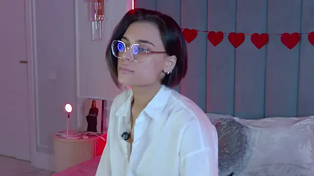 Snapshot of VioletAsh chatting on 23, 2, 2026 VioletAsh online show from 23, 2, 2026