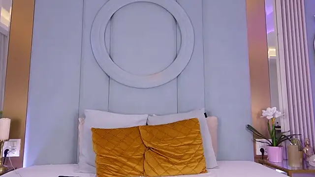 Snapshot of EliaDavis chatting on 4, 3, 2026 EliaDavis online show from 4, 3, 2026