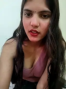 Snapshot of sexy_lips99 chatting on 5, 10, 2025 sexy lips99 online show from 5, 10, 2025