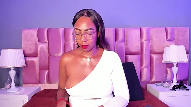 Snapshot of _analyy_ chatting on 15, 9, 2025 analyy online show from 15, 9, 2025