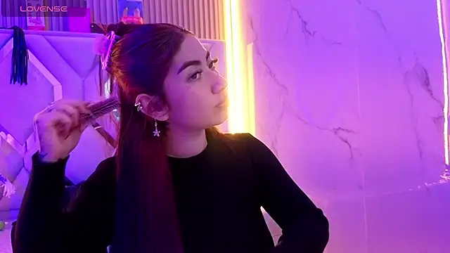 Sophia tf online show from 31, 3, 2026