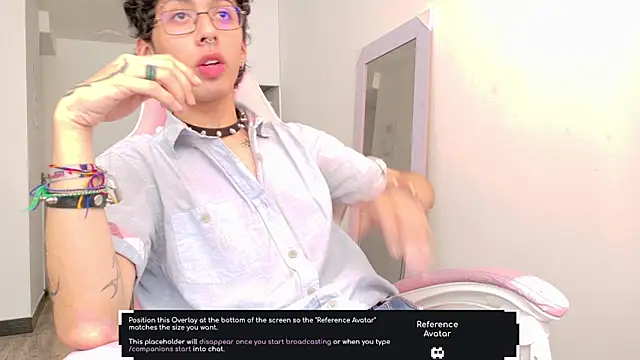 Snapshot of kxrokuro chatting on 4, 8, 2026 kxrokuro online show from 4, 8, 2026
