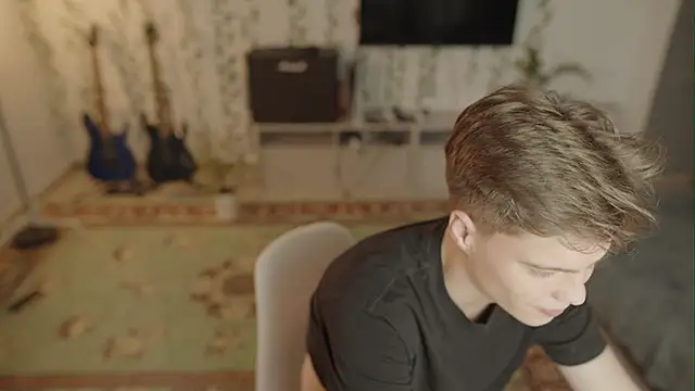 RusBradPitt online show from 22, 12, 2025