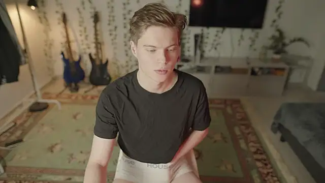 RusBradPitt online show from 8, 1, 2026