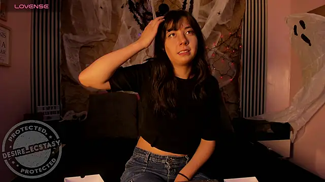 Desire Ecstasy online show from 26, 10, 2025