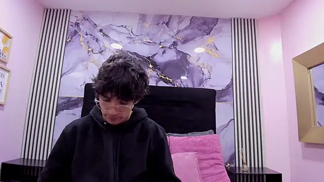 Desire Ecstasy online show from 18, 11, 2025