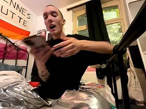 Snapshot of Styxlust chatting on 21, 9, 2025 Styxlust online show from 21, 9, 2025