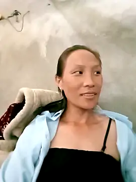 Lisa pusy online show from 10, 10, 2025