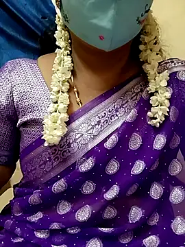 Snapshot of sushma26 chatting on 16, 5, 2026 sushma26 online show from 16, 5, 2026
