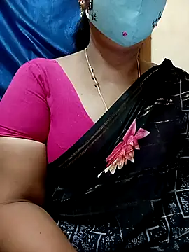 Snapshot of sushma26 chatting on 27, 5, 2026 sushma26 online show from 27, 5, 2026