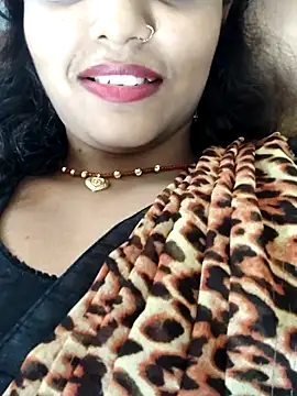 Snapshot of AnanyaKapoor89 chatting on 18, 9, 2025 AnanyaKapoor89 online show from 18, 9, 2025