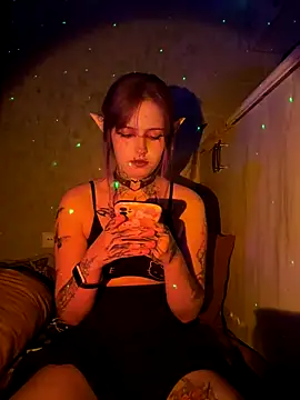 n1ghtcloud online show from 28, 10, 2025