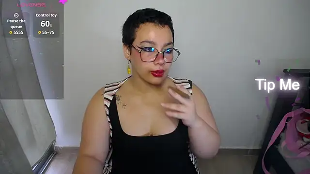 Snapshot of Cherry_vald chatting on 16, 7, 2026 Cherry vald online show from 16, 7, 2026