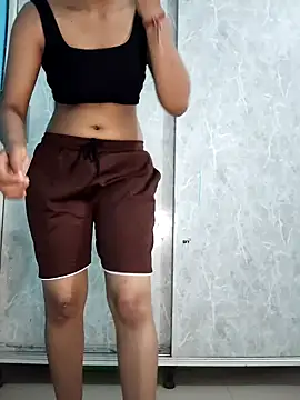 Snapshot of Nisha_cam12 chatting on 18, 9, 2025 Nisha cam12 online show from 18, 9, 2025