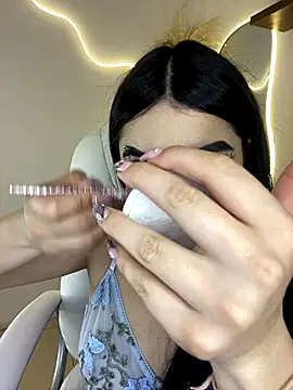 Snapshot of Zoe_Serrat chatting on 25, 10, 2025 Zoe Serrat online show from 25, 10, 2025