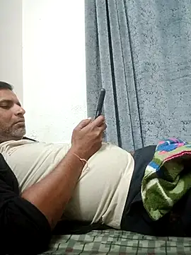 Snapshot of vardh033 chatting on 22, 3, 2026 vardh033 online show from 22, 3, 2026