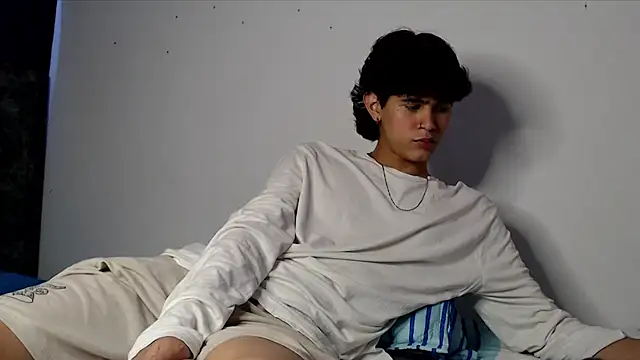 Snapshot of alexmark_ chatting on 26, 5, 2026 alexmark online show from 26, 5, 2026