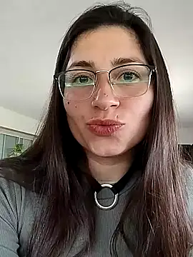 LolatuMiel online show from 12, 9, 2025