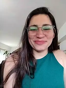 LolatuMiel online show from 16, 9, 2025