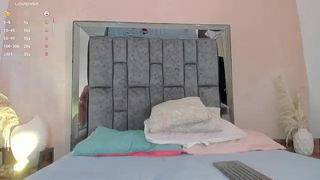  miss mia online show from 24, 2, 2026