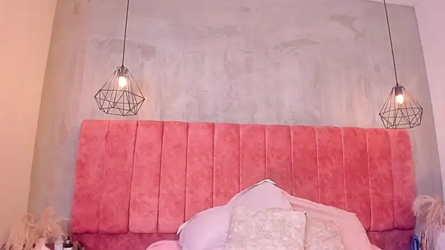 Snapshot of _miss_mia chatting on 25, 5, 2026 miss mia online show from 25, 5, 2026
