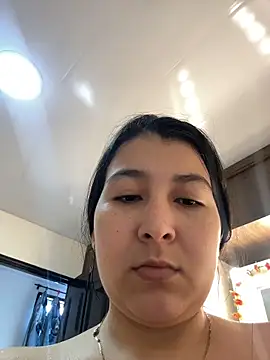 Snapshot of evelyn_1702 chatting on 14, 7, 2026 evelyn 1702 online show from 14, 7, 2026