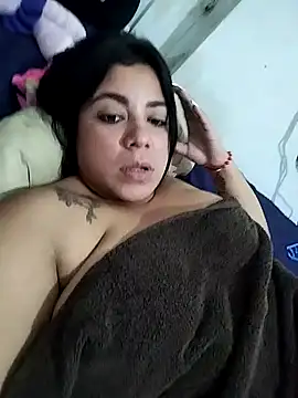 Snapshot of Georgina_Bigboobs chatting on 17, 10, 2025 Georgina Bigboobs online show from 17, 10, 2025