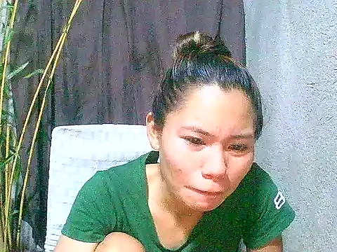 Snapshot of Sweeetgurll chatting on 4, 5, 2026 Sweeetgurll online show from 4, 5, 2026