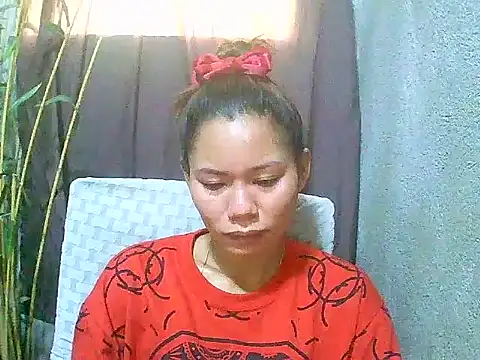 Snapshot of Sweeetgurll chatting on 7, 5, 2026 Sweeetgurll online show from 7, 5, 2026
